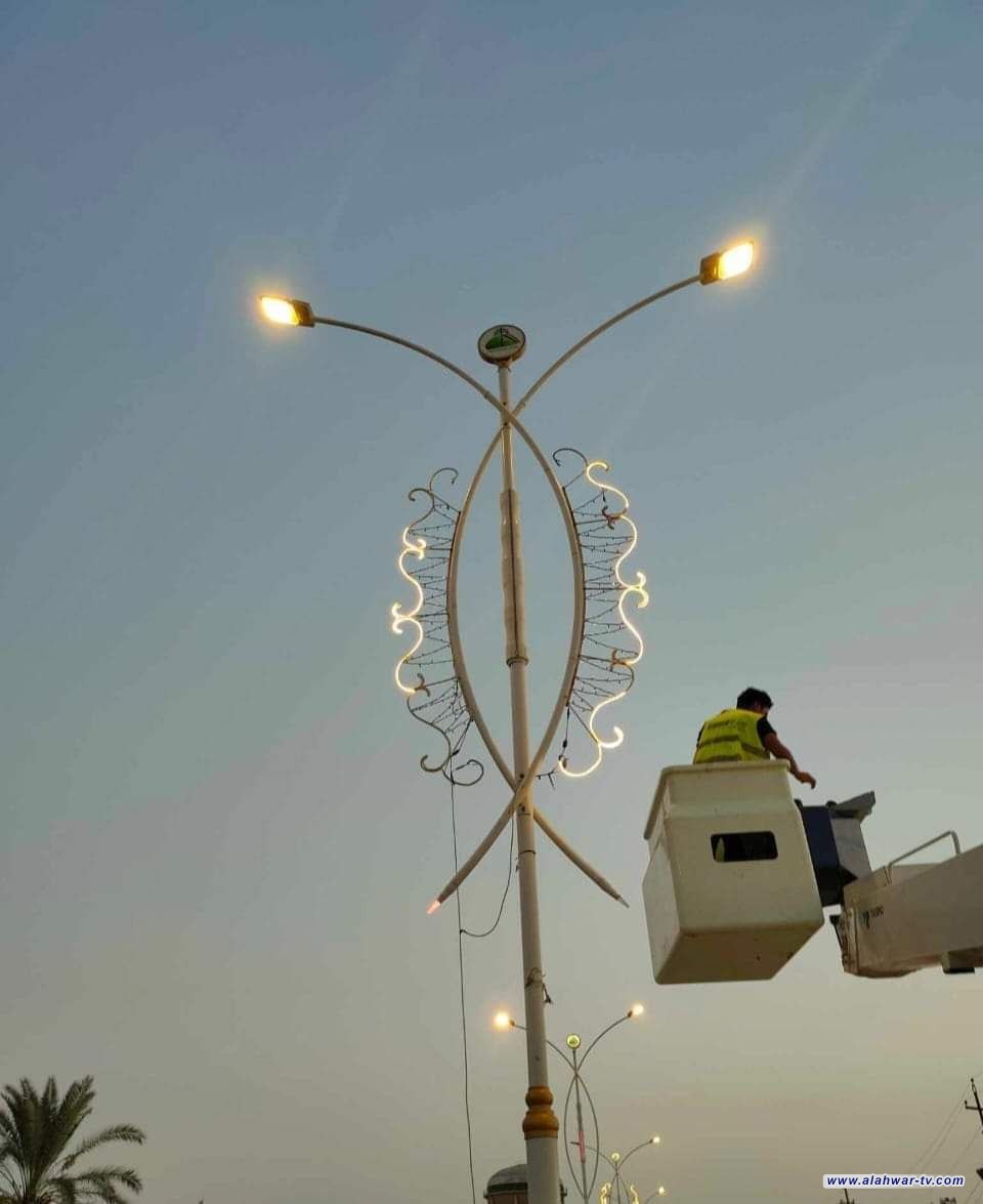 كوادر وحدة الانارة والزينة تنفذ حملة صيانة